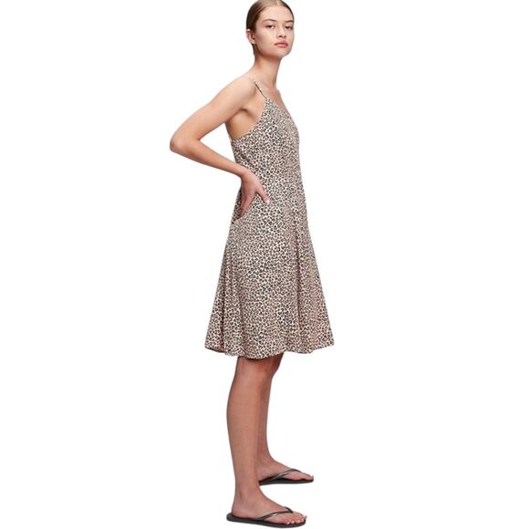 GAP Fit & Flare Dress Hearts Smocked Cottage Lined - Picture 15 of 15